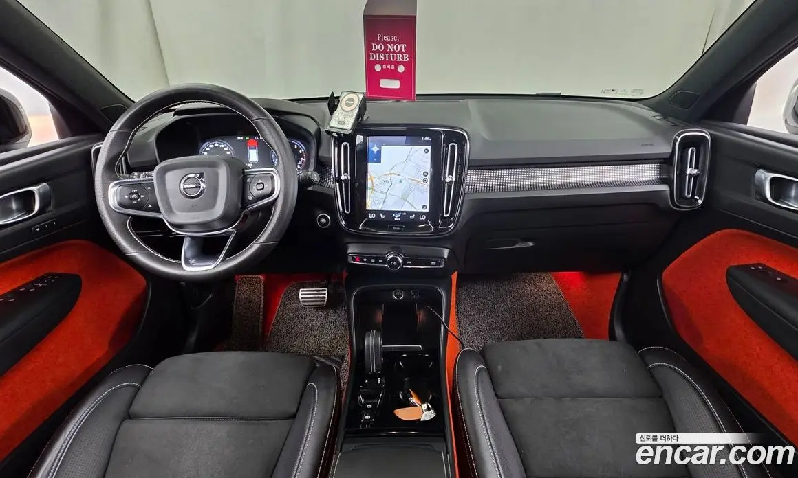Volvo XC40 2020 2.0 автомат (гидро), фото 10 Volvo XC40 2020 2.0 автомат (гидро), фото 10