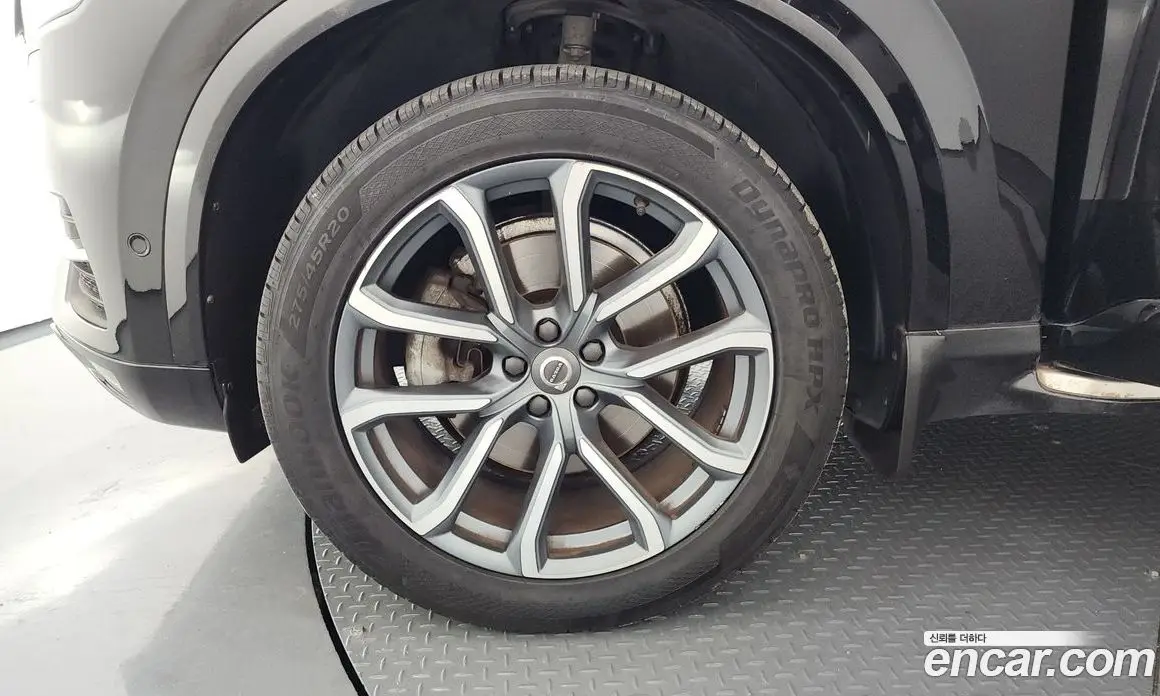 Volvo XC90 2017 2.0 автомат (гидро), фото 5 Volvo XC90 2017 2.0 автомат (гидро), фото 5