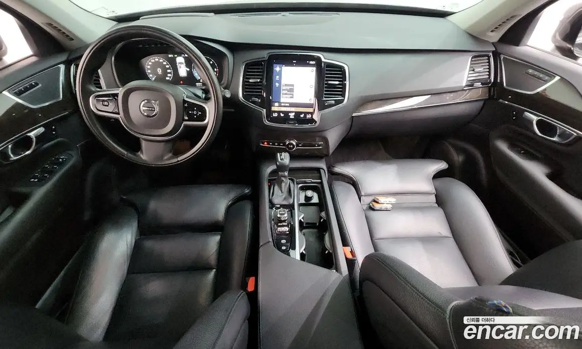 Volvo XC90 2017 2.0 автомат (гидро), фото 7 Volvo XC90 2017 2.0 автомат (гидро), фото 7