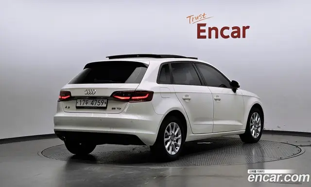 Audi A3 2015 1.6 автомат (гидро), миниатюра 2 Audi A3 2015 1.6 автомат (гидро), миниатюра 2