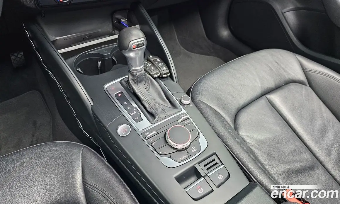 Audi A3 2015 1.6 автомат (гидро), фото 9 Audi A3 2015 1.6 автомат (гидро), фото 9