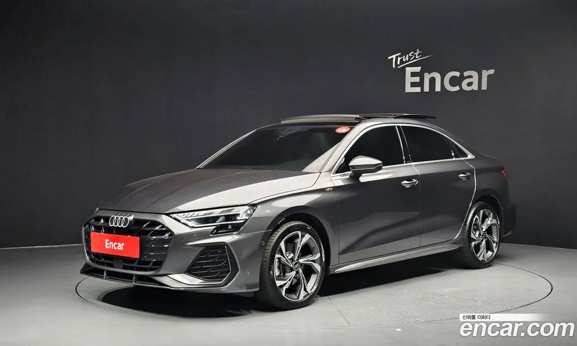Audi A3 2025 2.0 автомат (гидро), фото 1 Audi A3 2025 2.0 автомат (гидро), фото 1