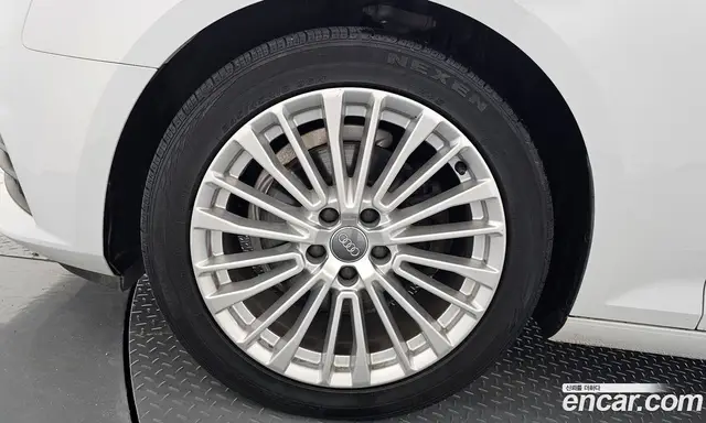 Audi A4 2019 2.0 автомат (гидро), миниатюра 5 Audi A4 2019 2.0 автомат (гидро), миниатюра 5