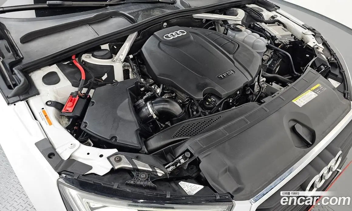 Audi A4 2019 2.0 автомат (гидро), фото 6 Audi A4 2019 2.0 автомат (гидро), фото 6