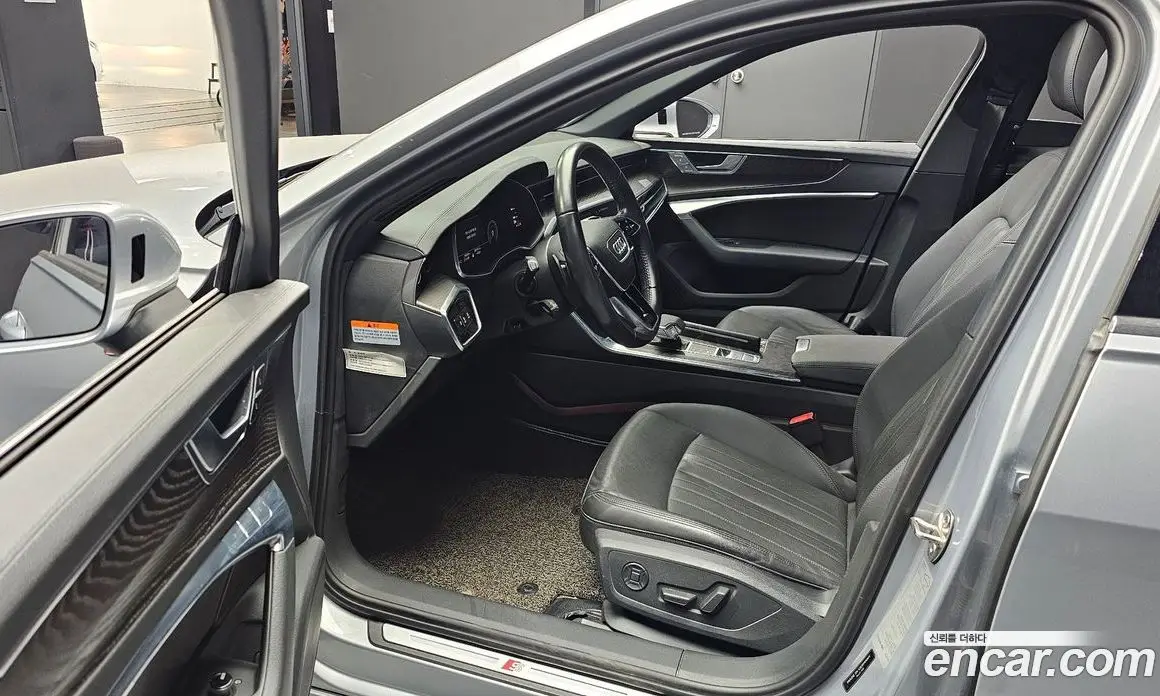 Audi A6 2020 2.0 автомат (гидро), фото 13 Audi A6 2020 2.0 автомат (гидро), фото 13