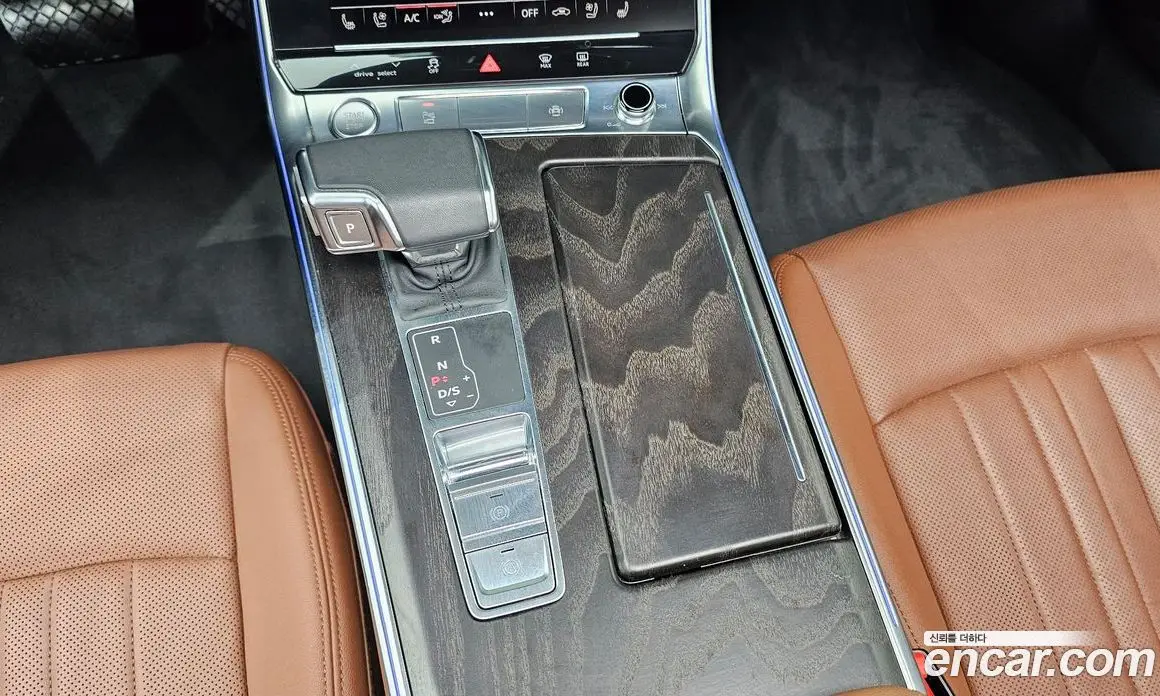 Audi A6 2020 2.0 автомат (гидро), фото 12 Audi A6 2020 2.0 автомат (гидро), фото 12