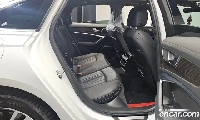 Audi A6 2021 2.0 автомат (гидро), миниатюра 12