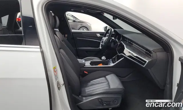 Audi A6 2022 2.0 автомат (гидро), миниатюра 11