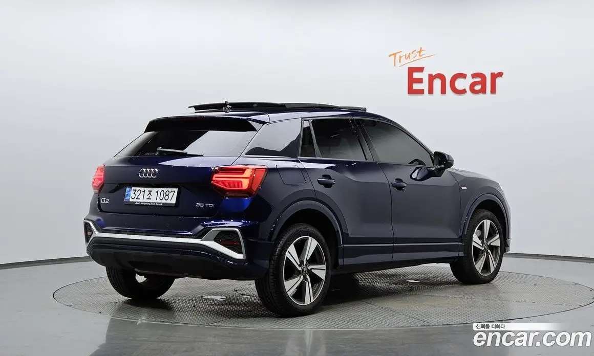 Audi Q2 2023 2.0 автомат (гидро), фото 1 Audi Q2 2023 2.0 автомат (гидро), фото 1