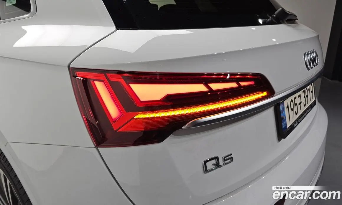 Audi Q5 2021 2.0 автомат (гидро), фото 9 Audi Q5 2021 2.0 автомат (гидро), фото 9