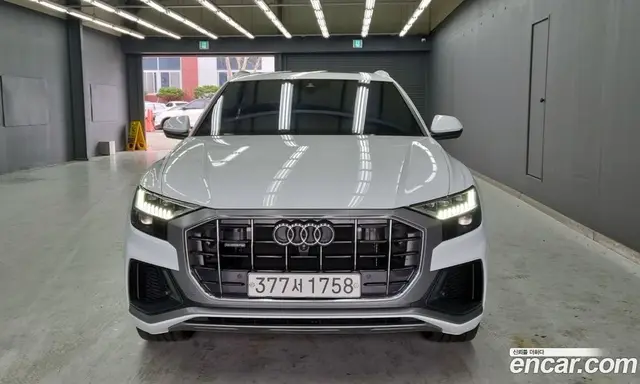 Audi Q8, 2020, 83 000 км