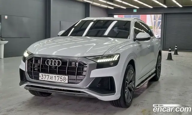 Audi Q8 2020 3.0 автомат (гидро), миниатюра 2