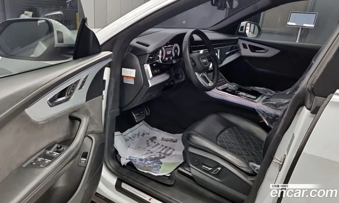 Audi Q8 2020 3.0 автомат (гидро), фото 6