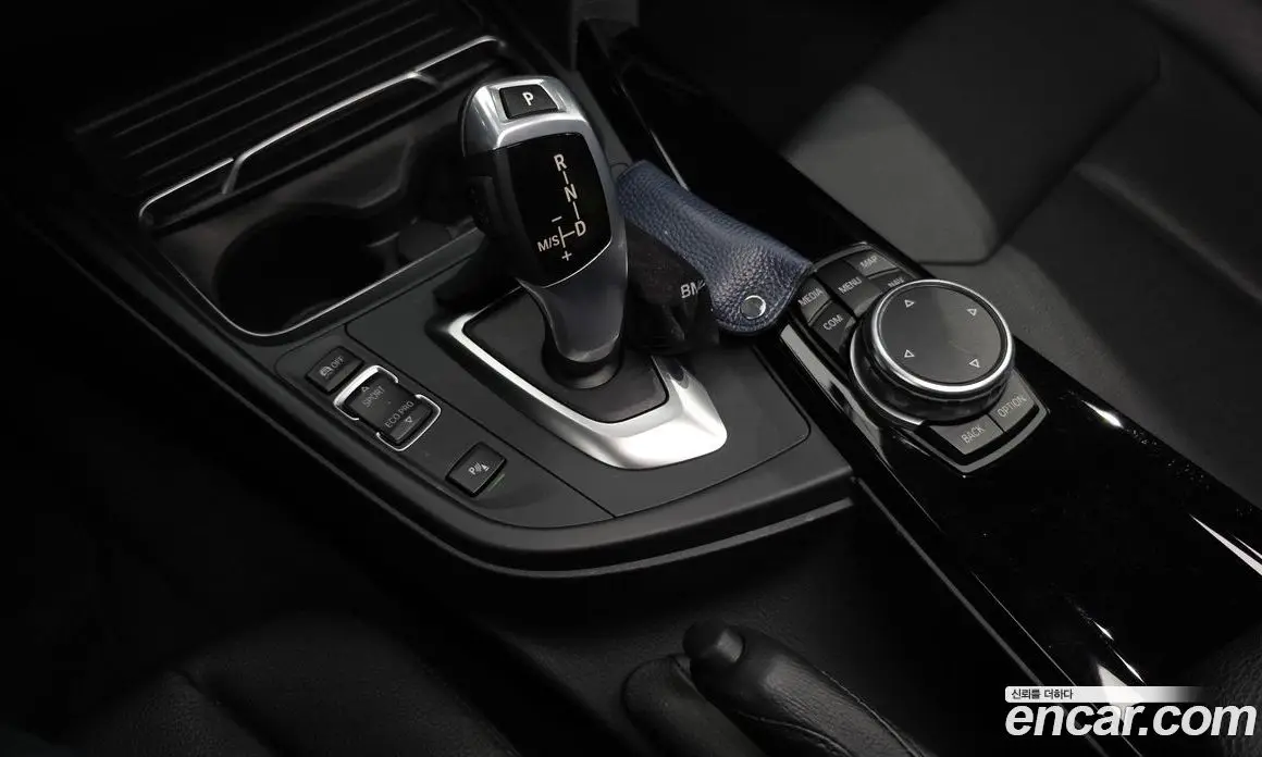 BMW 3 серия 2017 2.0 автомат (гидро), фото 11 BMW 3 серия 2017 2.0 автомат (гидро), фото 11