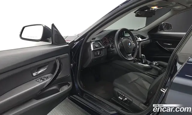 BMW 3 серия 2017 2.0 автомат (гидро), миниатюра 12