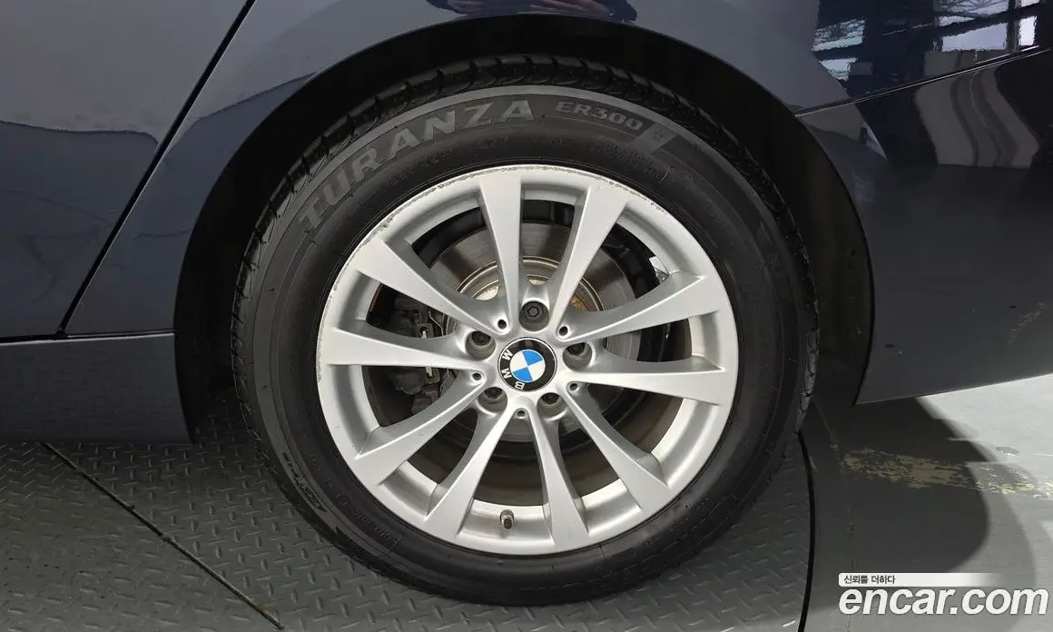 BMW 3 серия 2017 2.0 автомат (гидро), фото 6 BMW 3 серия 2017 2.0 автомат (гидро), фото 6