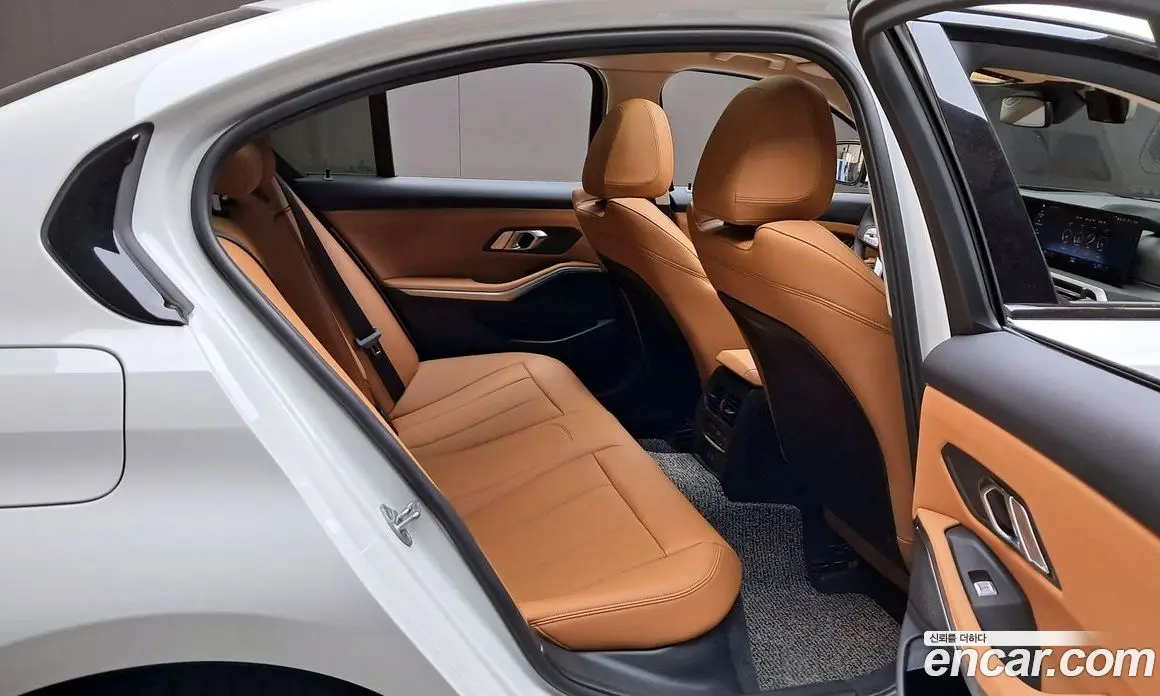 BMW 3 серия 2023 2.0 автомат (гидро), фото 16