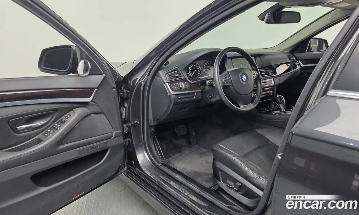 BMW 5 серия 2012 2.0 автомат (гидро), фото 10 BMW 5 серия 2012 2.0 автомат (гидро), фото 10