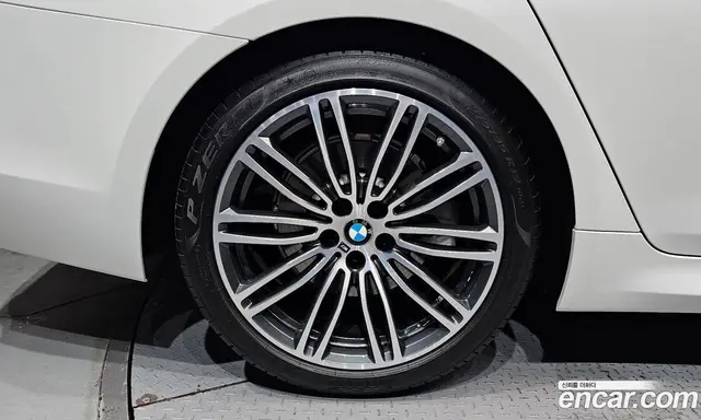 BMW 5 серия 2020 2.0 автомат (гидро), миниатюра 5 BMW 5 серия 2020 2.0 автомат (гидро), миниатюра 5
