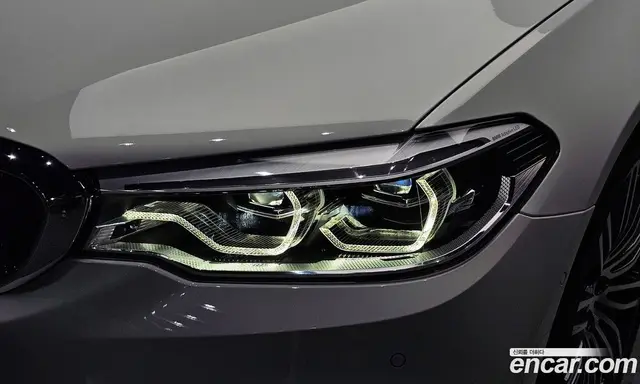 BMW 5 серия 2020 2.0 автомат (гидро), миниатюра 8 BMW 5 серия 2020 2.0 автомат (гидро), миниатюра 8