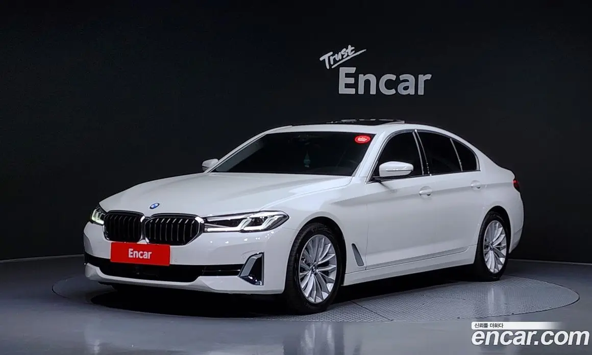BMW 5 серия 2022 2.0 автомат (гидро), фото 1 BMW 5 серия 2022 2.0 автомат (гидро), фото 1