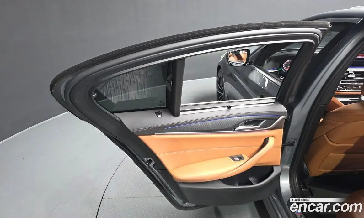 BMW 5 серия 2023 2.0 автомат (гидро), фото 14 BMW 5 серия 2023 2.0 автомат (гидро), фото 14