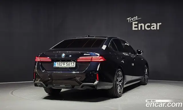 BMW 5 серия 2024 2.0 автомат (гидро), миниатюра 2
