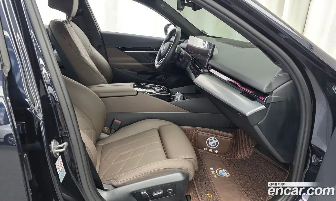 BMW 5 серия 2024 2.0 автомат (гидро), фото 16