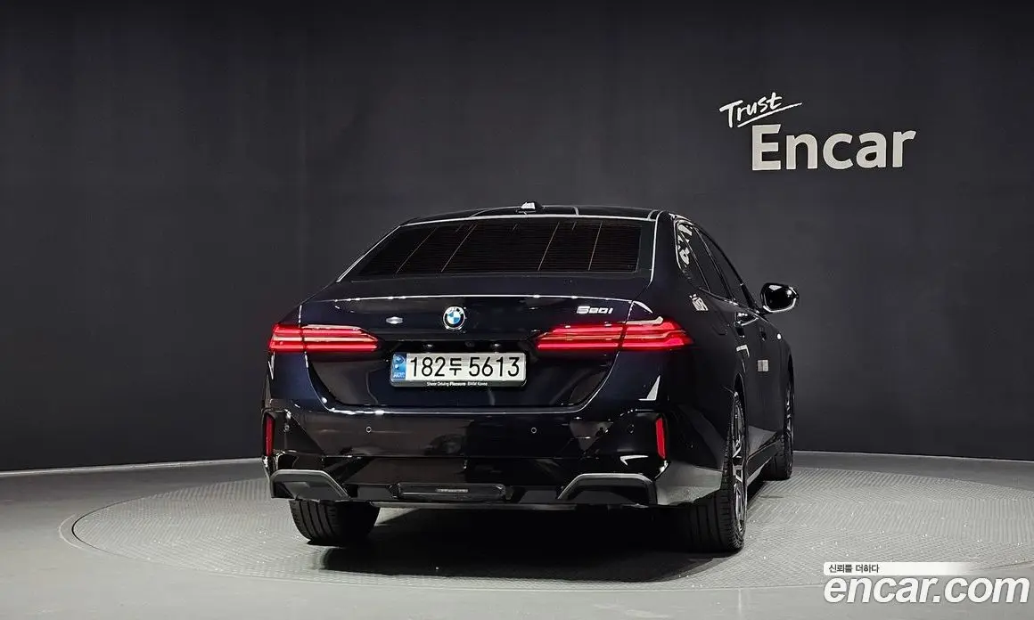 BMW 5 серия 2024 2.0 автомат (гидро), фото 4