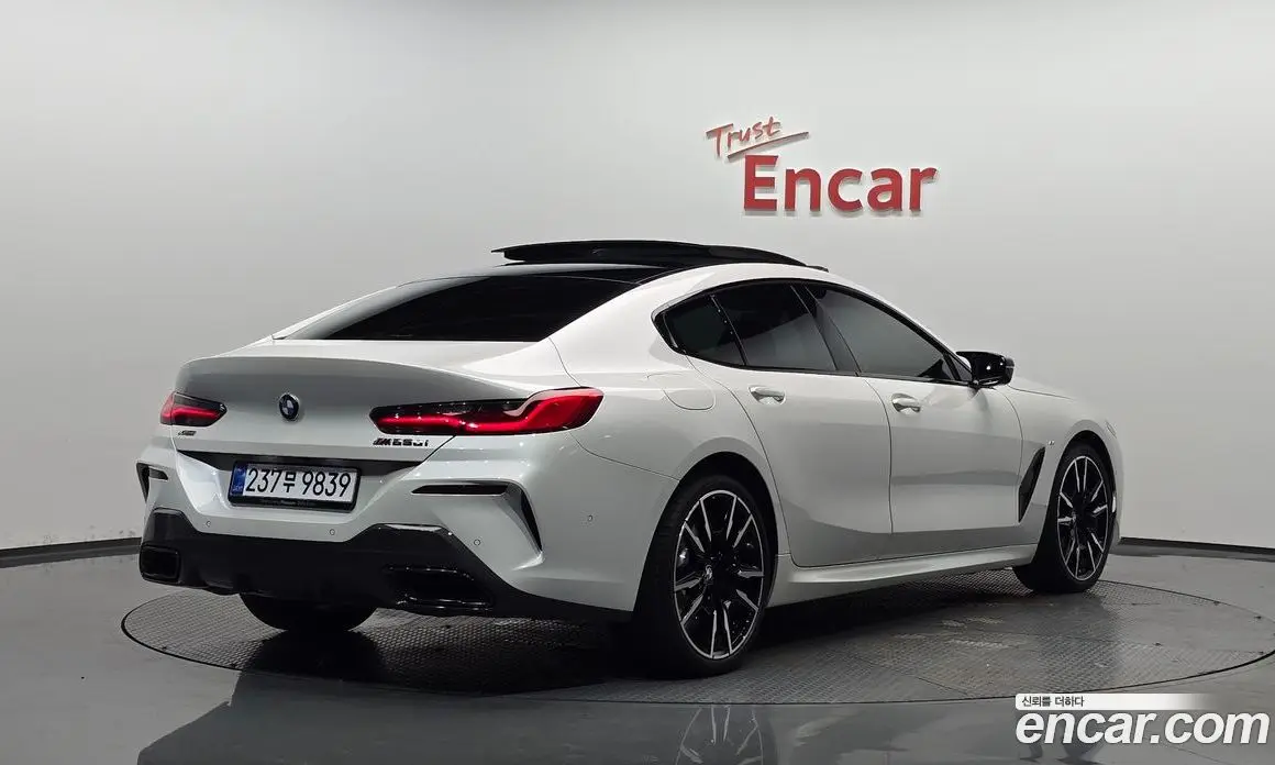 BMW 8 серия 2025 4.4 автомат (гидро), фото 1 BMW 8 серия 2025 4.4 автомат (гидро), фото 1