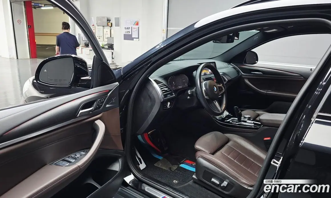 BMW X4 2021 2.0 автомат (гидро), фото 13
