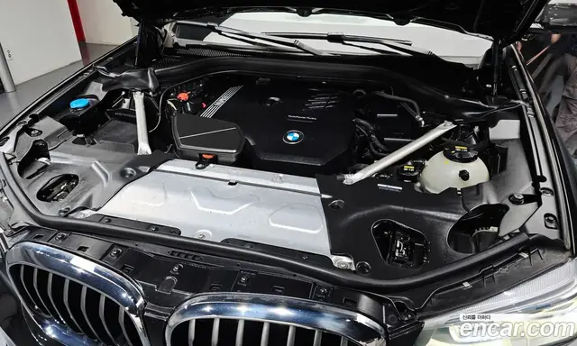 BMW X4 2021 2.0 автомат (гидро), миниатюра 6