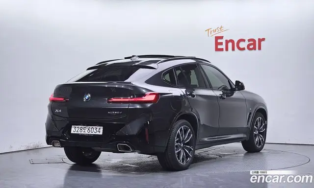 BMW X4 2025 2.0 автомат (гидро), миниатюра 2