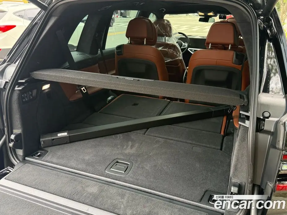 BMW X7 2025 3.0 автомат (гидро), фото 18 BMW X7 2025 3.0 автомат (гидро), фото 18