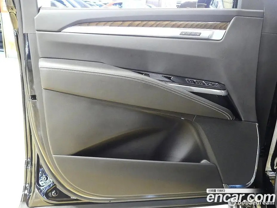 Cadillac Escalade 2025 6.2 автомат (гидро), фото 11 Cadillac Escalade 2025 6.2 автомат (гидро), фото 11