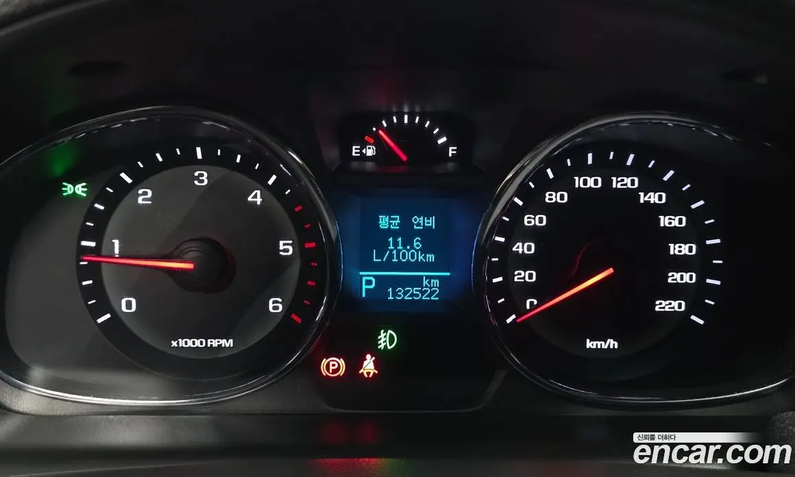 Chevrolet Captiva 2016 2.0 автомат (гидро), фото 11