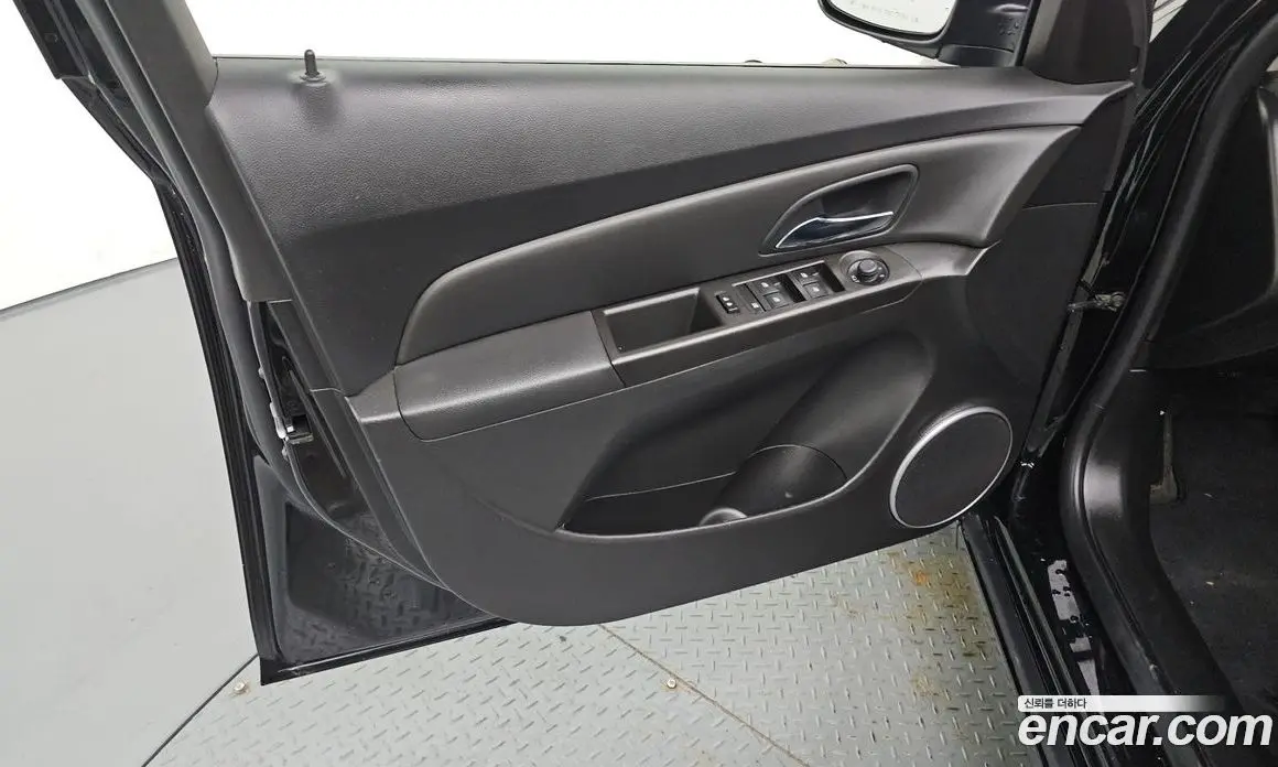 Chevrolet Cruze 2016 1.8 автомат (гидро), фото 14