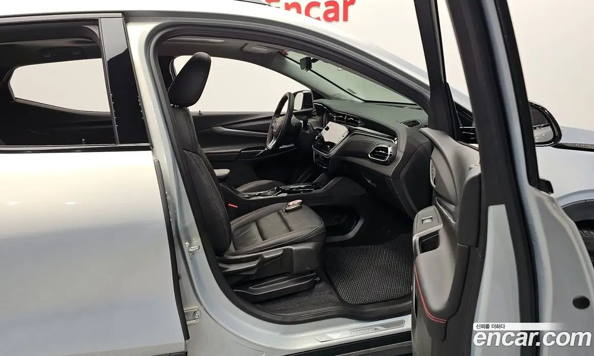 Chevrolet 볼트 EUV 2022 0.2 автомат (гидро), фото 11