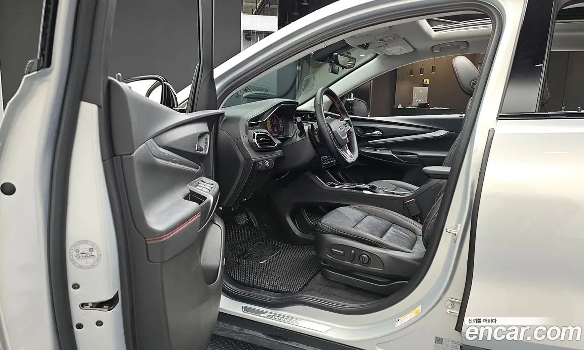 Chevrolet 볼트 EUV 2022 0.2 автомат (гидро), фото 10