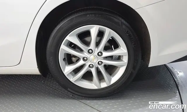 Chevrolet Malibu 2017 1.5 автомат (гидро), миниатюра 5 Chevrolet Malibu 2017 1.5 автомат (гидро), миниатюра 5