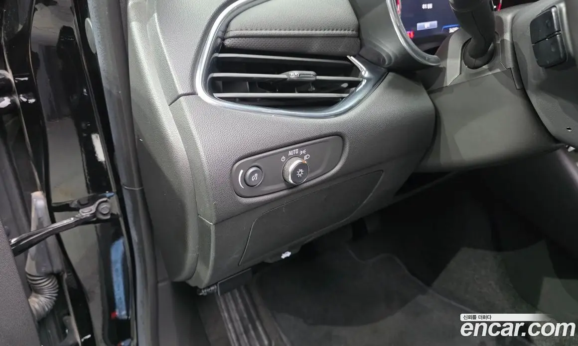 Chevrolet Malibu 2022 2.0 автомат (гидро), фото 31
