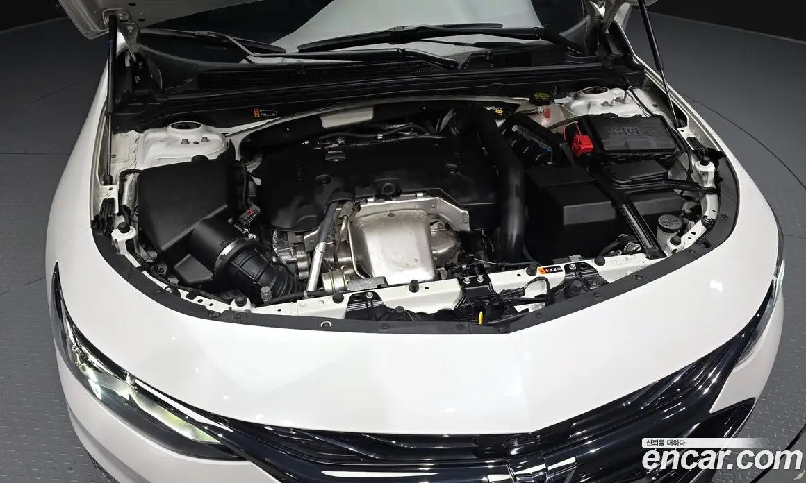 Chevrolet Malibu 2022 2.0 автомат (гидро), фото 6
