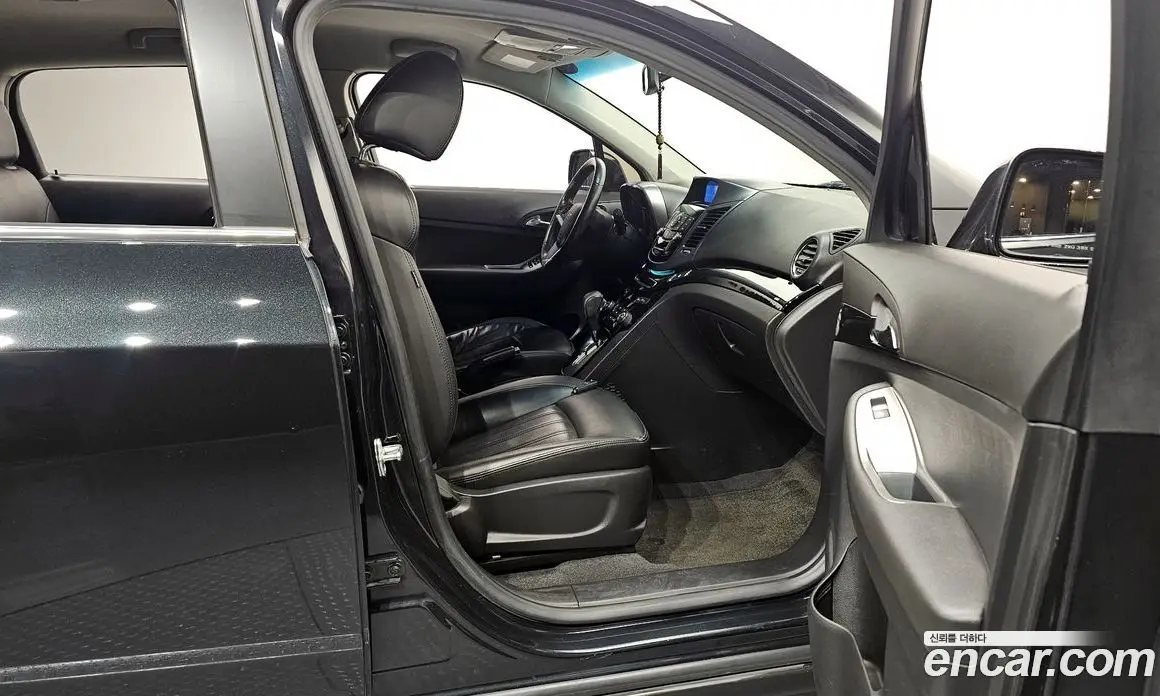 Chevrolet Orlando 2012 2.0 автомат (гидро), фото 11
