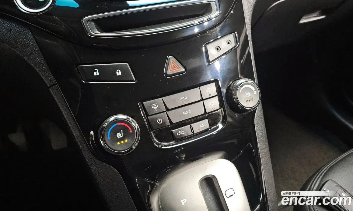 Chevrolet Orlando 2012 2.0 автомат (гидро), фото 16