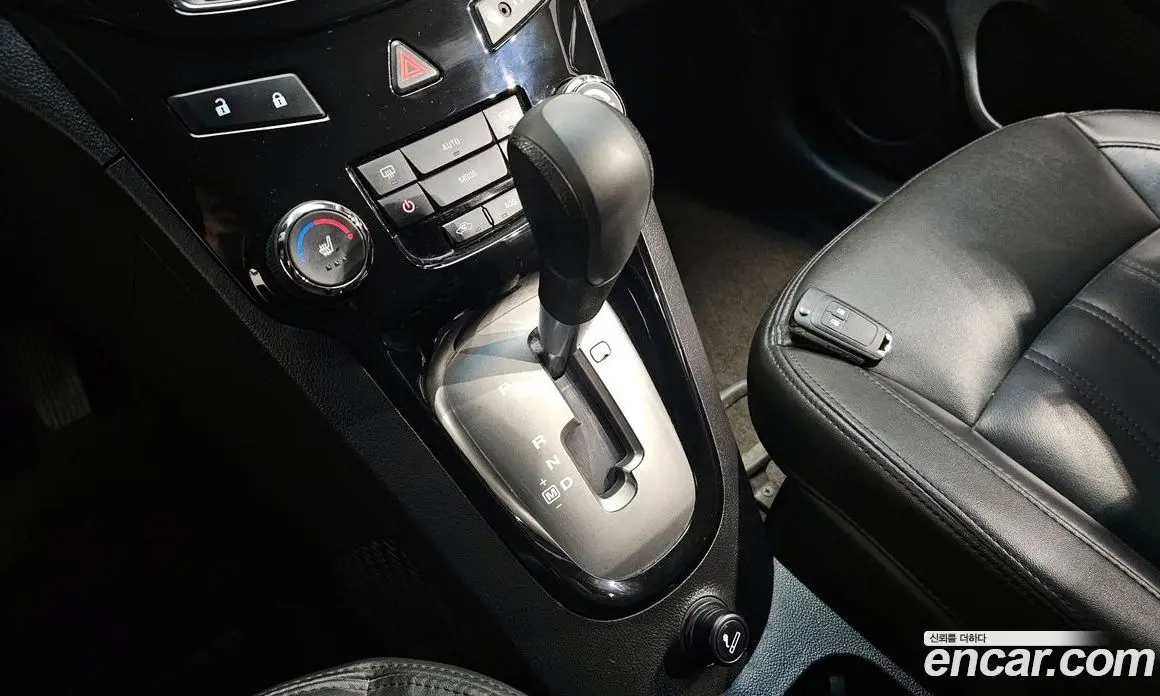 Chevrolet Orlando 2012 2.0 автомат (гидро), фото 9
