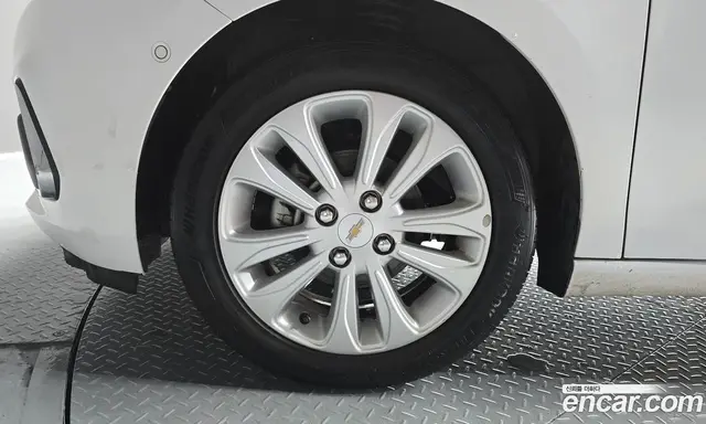 Chevrolet Spark 2016 1.0 автомат (гидро), миниатюра 5 Chevrolet Spark 2016 1.0 автомат (гидро), миниатюра 5