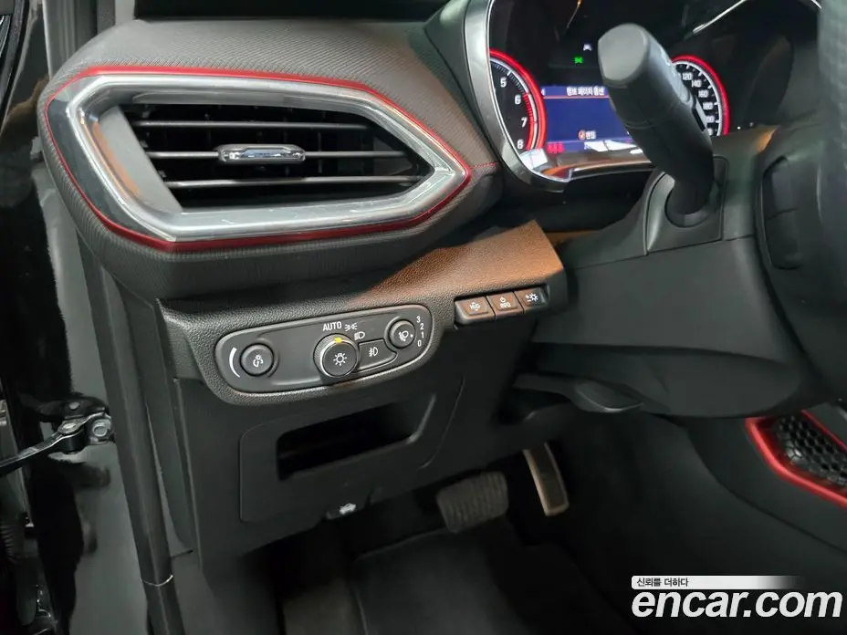 Chevrolet TrailBlazer 2023 1.3 автомат (гидро), фото 15 Chevrolet TrailBlazer 2023 1.3 автомат (гидро), фото 15