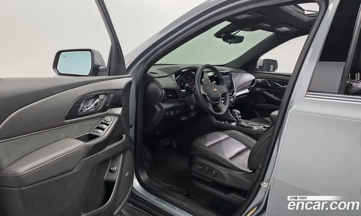 Chevrolet Traverse 2023 3.6 автомат (гидро), фото 13