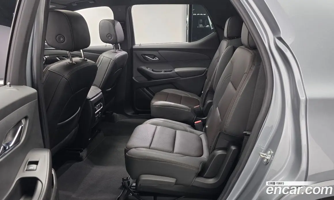 Chevrolet Traverse 2023 3.6 автомат (гидро), фото 16