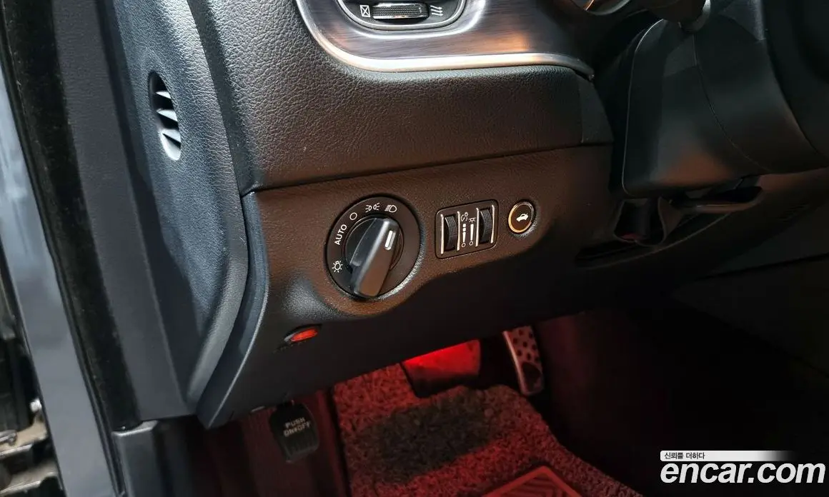 Dodge Charger 2018 3.6 автомат (гидро), фото 18 Dodge Charger 2018 3.6 автомат (гидро), фото 18